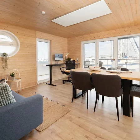 Hausboot Coworkingship Bateau-hôtel